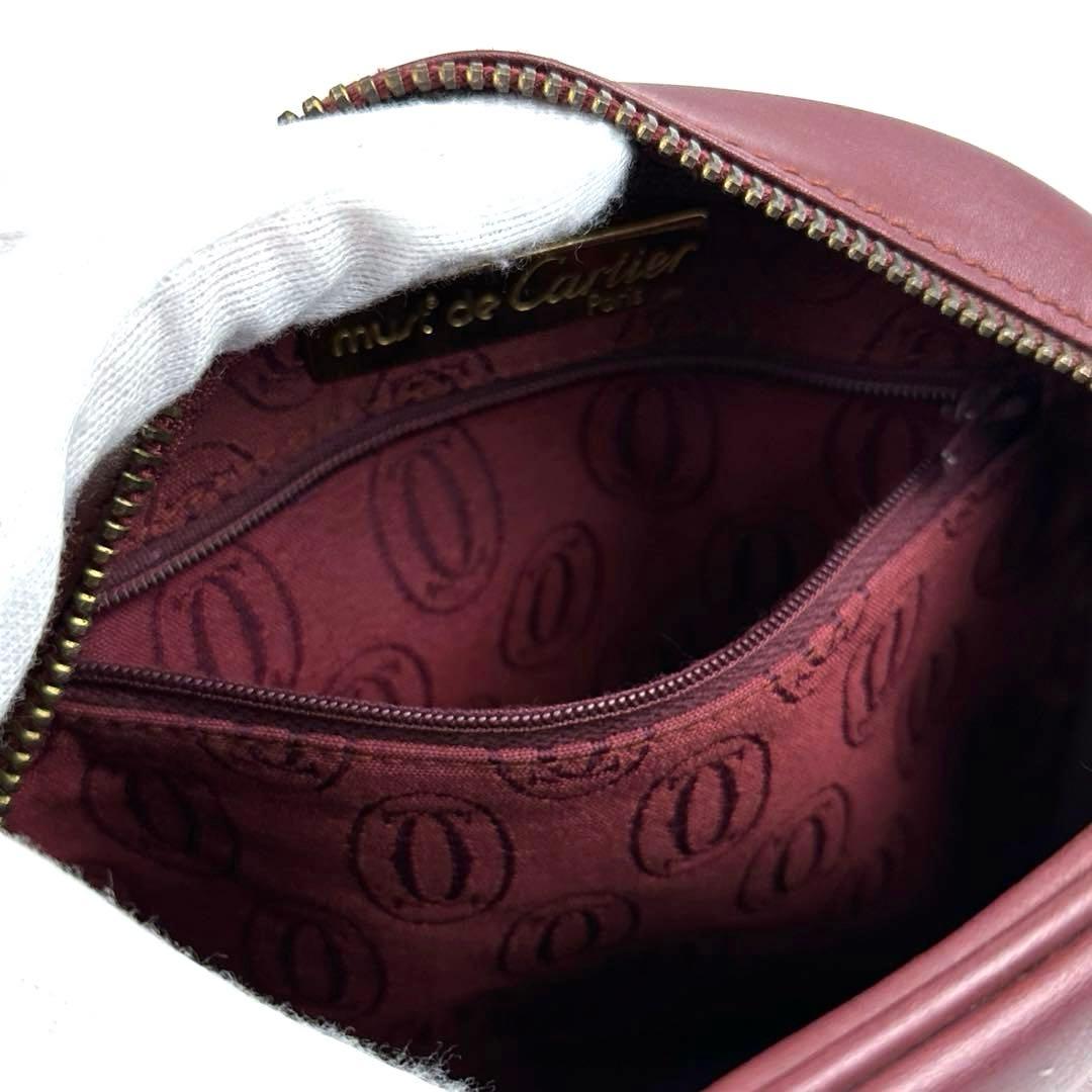 美品 カルティエ マストライン ショルダーバッグ ゴールド金具 裏地総柄 レザー