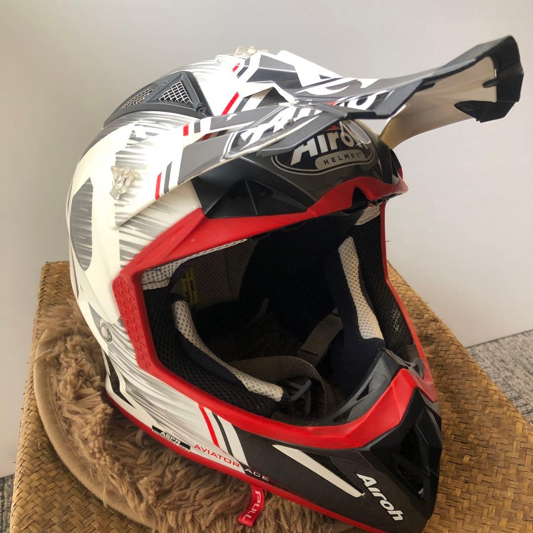 パトリシア！！Airoh Aviator エースフルフェイスヘルメット