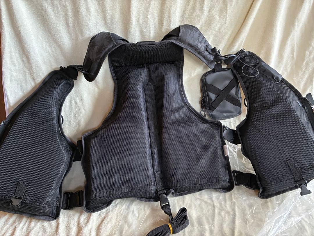 釣武者　ロックベスト　未使用　断捨離