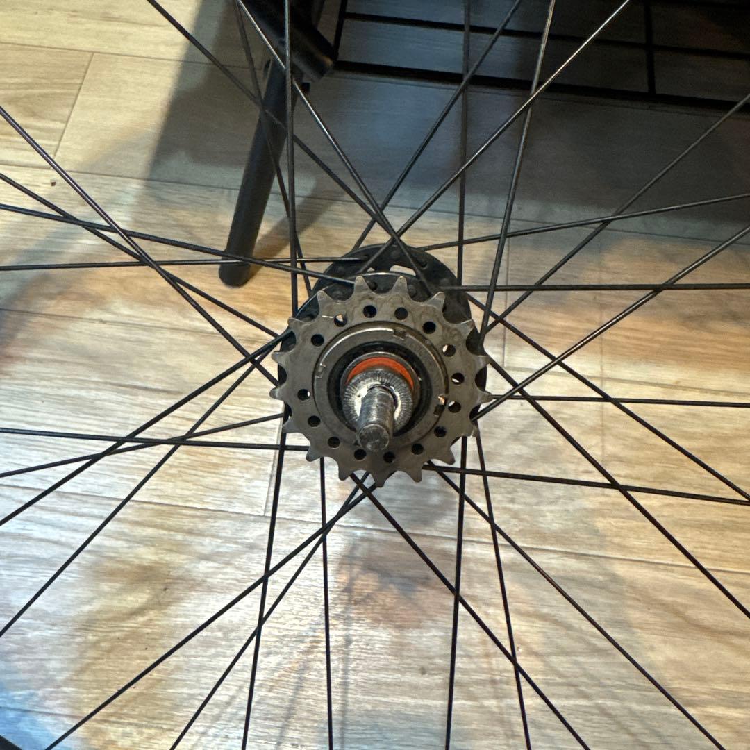 ピスト　ホイール　リーダーバイク