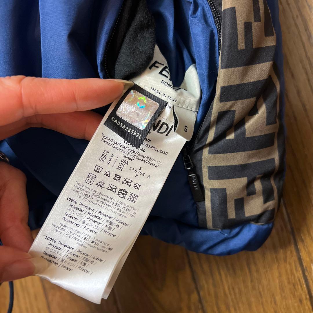 FENDI ダウンベスト