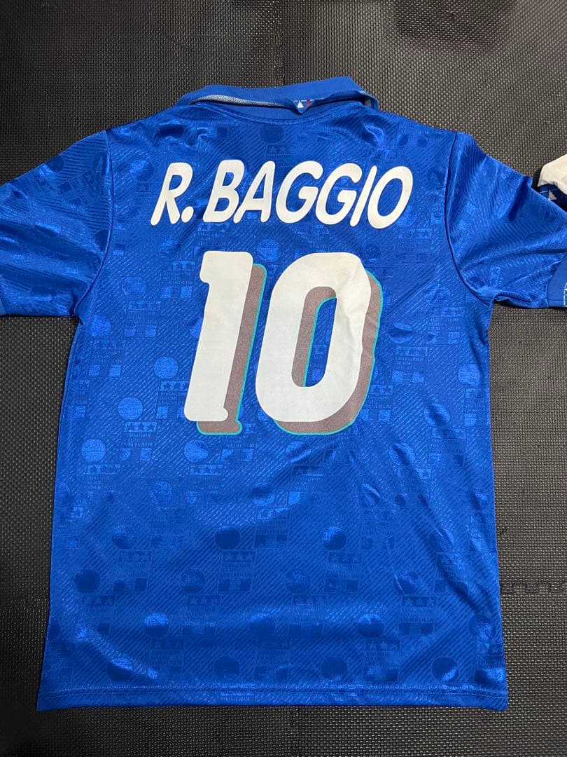 94年アメリカW-cupロベルトバッジョイタリア代表 10番ホームandアウェイ