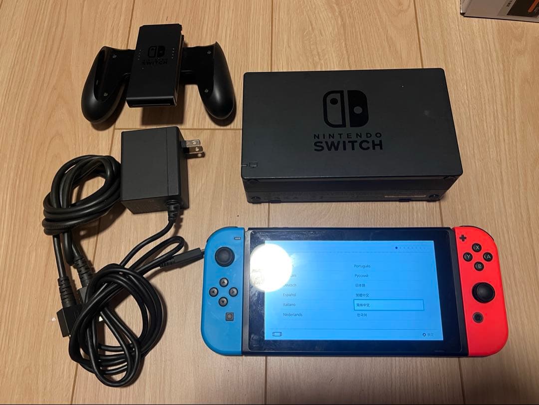 Nintendo Switch 赤/青 本体