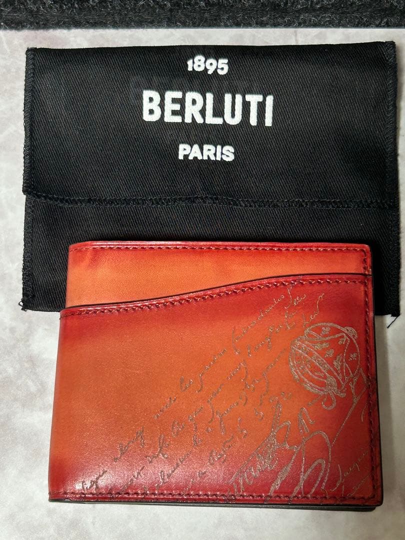 ベルルッティ マコレ スリム スクリット レザーウォレット 財布 保存袋付き