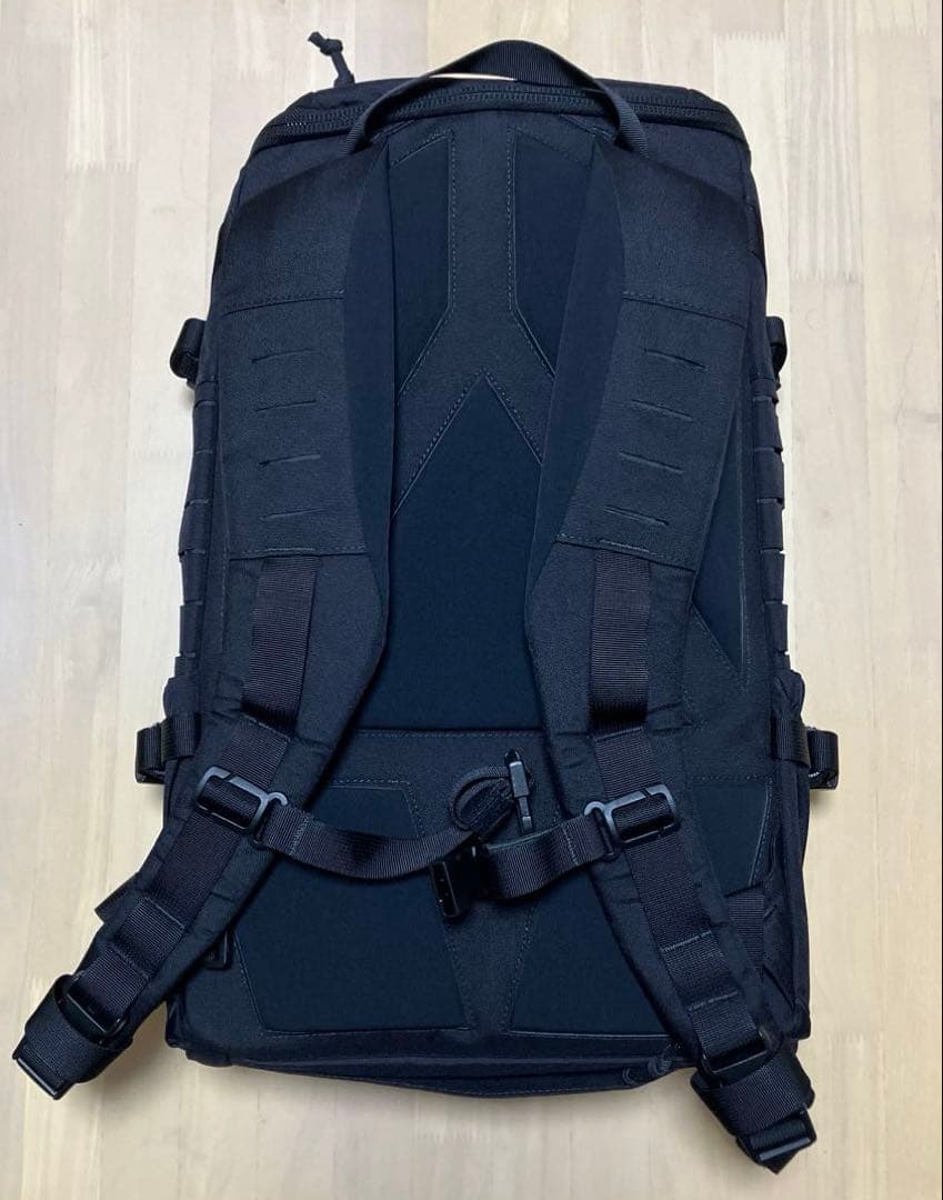 す*ん様 【新品】Direct Action Halifax バックパック　18