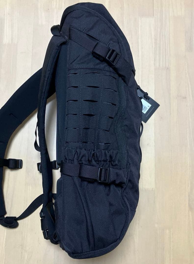 す*ん様 【新品】Direct Action Halifax バックパック　18