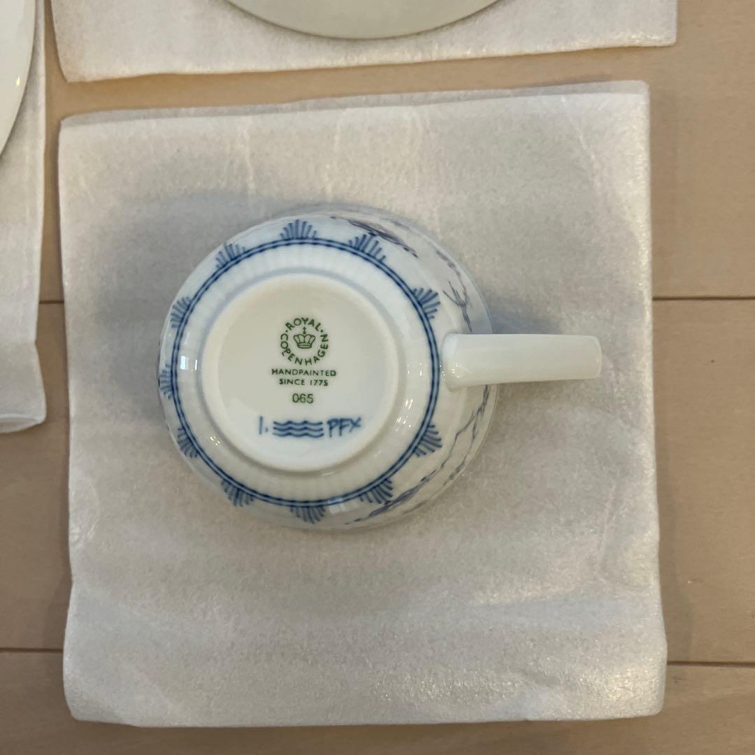 ロイヤルコペンハーゲンブルーフルーテッドプレインカップソーサープレートペアセット