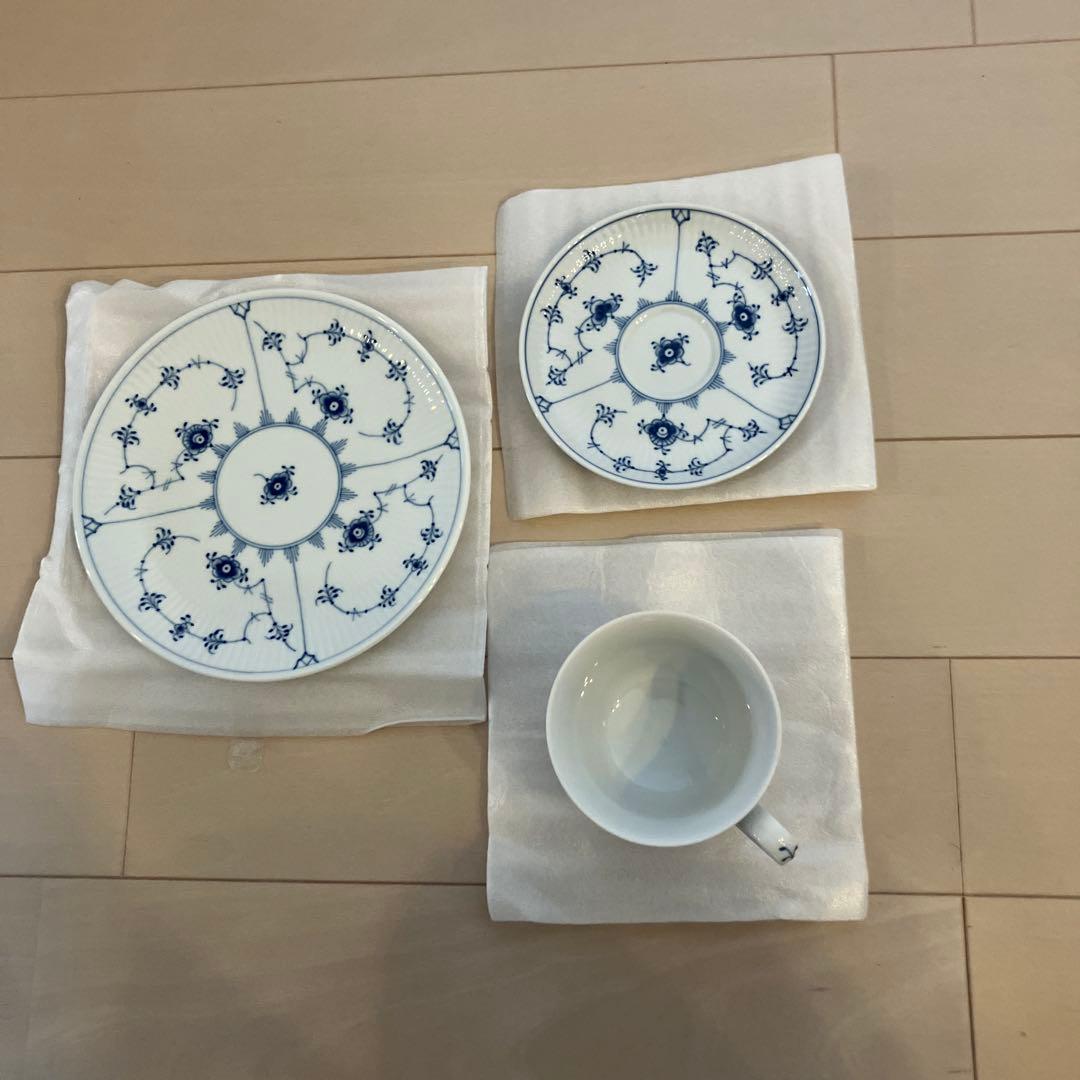 ロイヤルコペンハーゲンブルーフルーテッドプレインカップソーサープレートペアセット