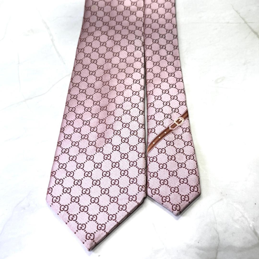 ☆即発 GUCCI GG 総柄 ピンク シルクネクタイ ベルト柄 高級感 美品