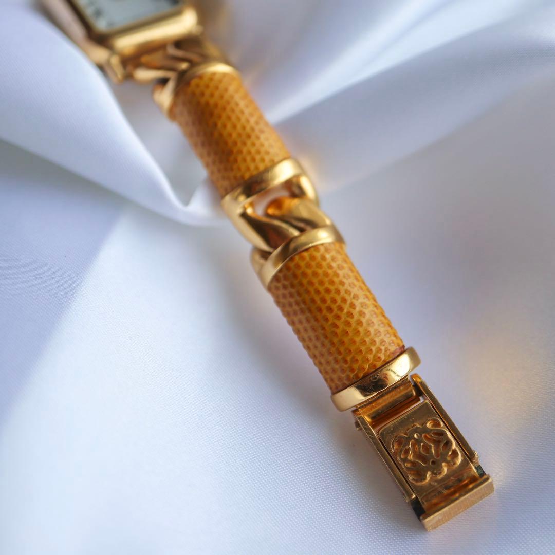 LOEWE ゴールド アナグラム キャメル ヴィンテージ 腕時計 1398