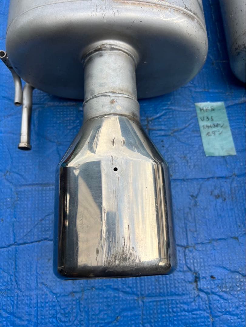 ニッサン　スカイライン　V36 HKS マフラー　※フォロー割OK