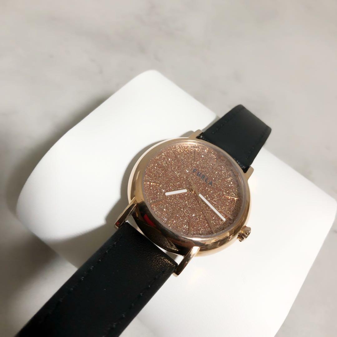 未使用　可動品　FURLA フルラ EASY SHAPE レディース腕時計