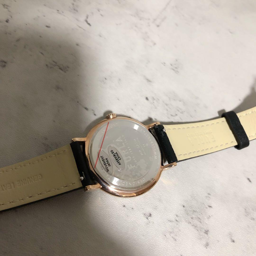 未使用　可動品　FURLA フルラ EASY SHAPE レディース腕時計