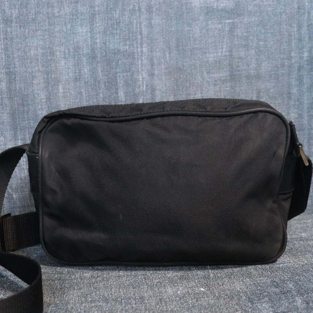 PRADA カメラバッグ ショルダーバッグ ナイロン 三角ロゴ プラダ