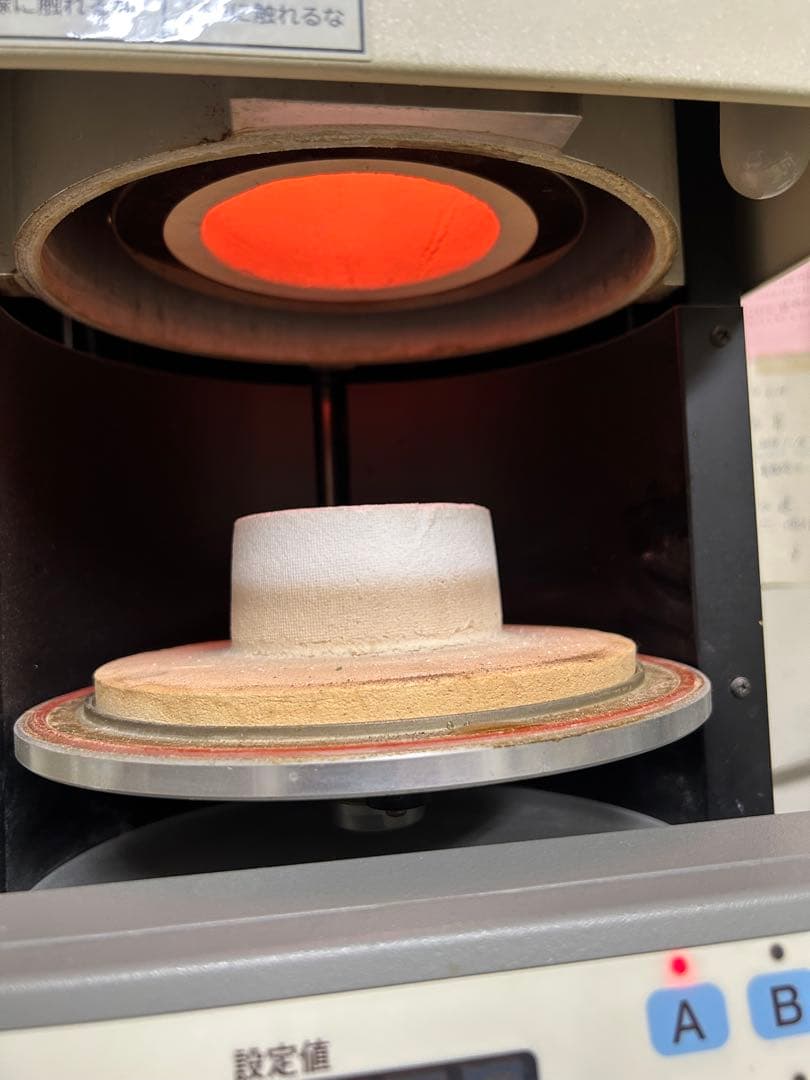 歯科技工　ポーセレンファーネス