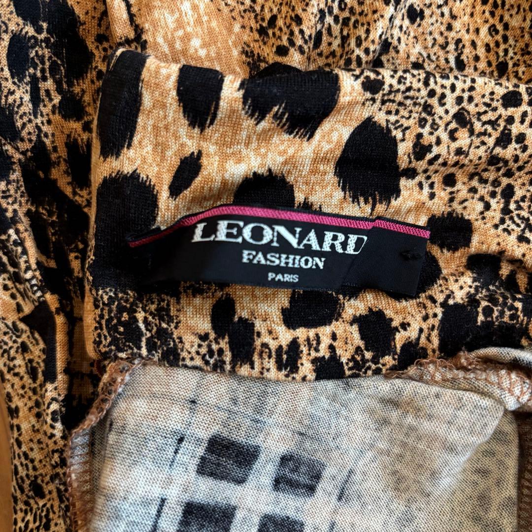 レオナール シルク混ハイネック長袖トップス 豹柄