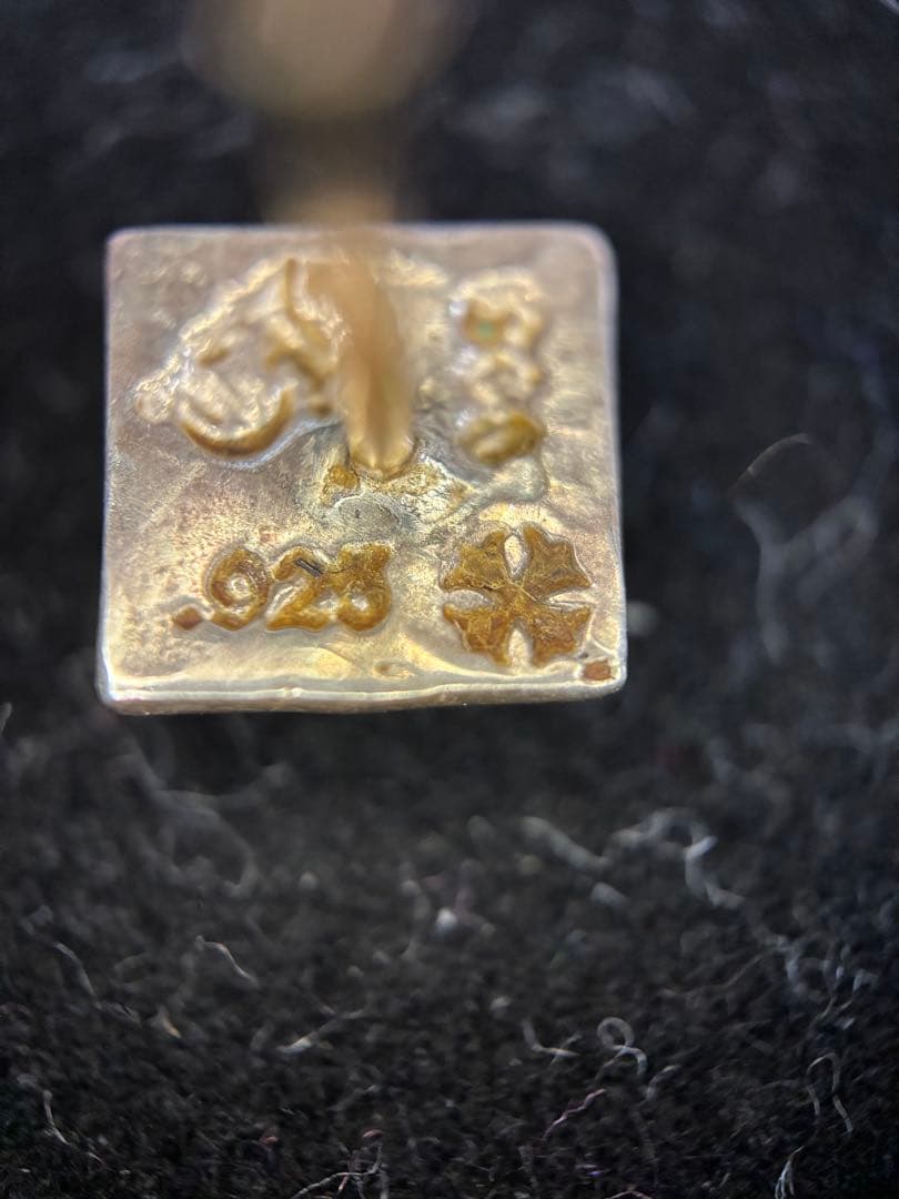 クロムハーツ　スタッドピラミッド　ピアス　アフターダイヤ メレダイヤ5個