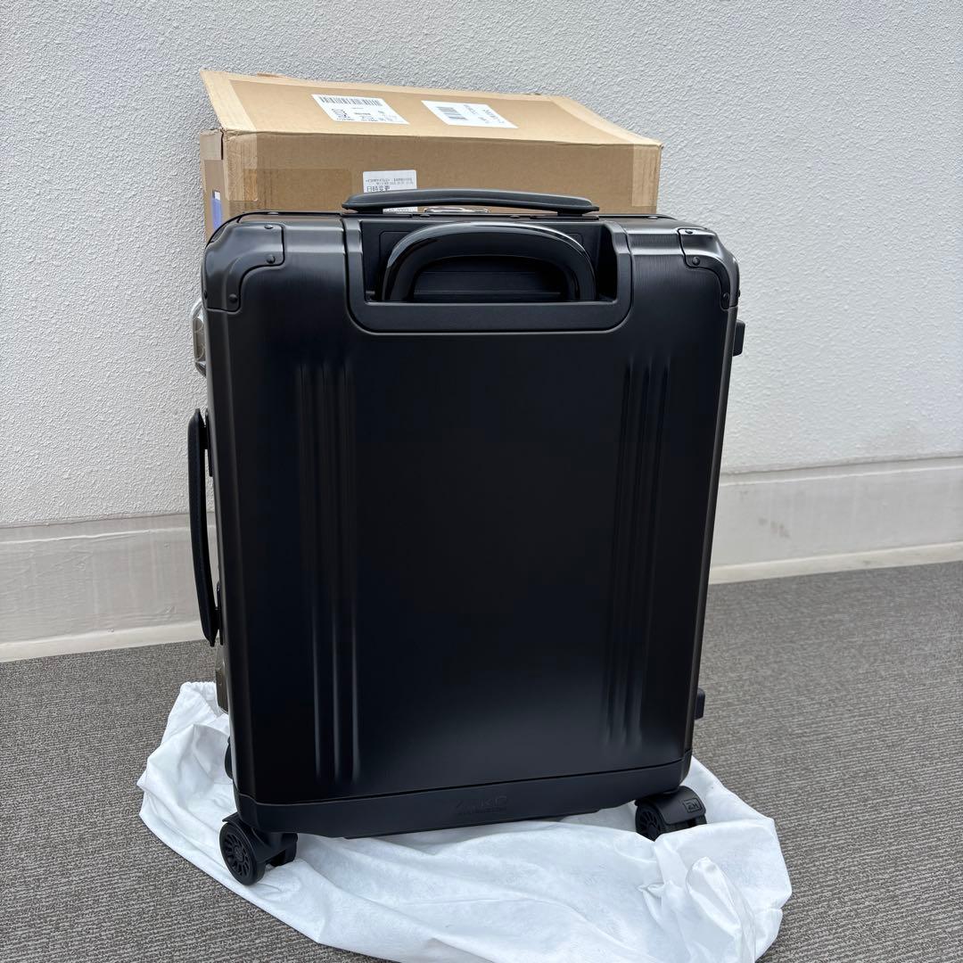 新品 ゼロハリバートン アルミ スーツケース ブラック 39L