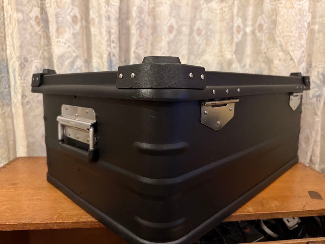 NEIGHBORHOOD アルミ コンテナ