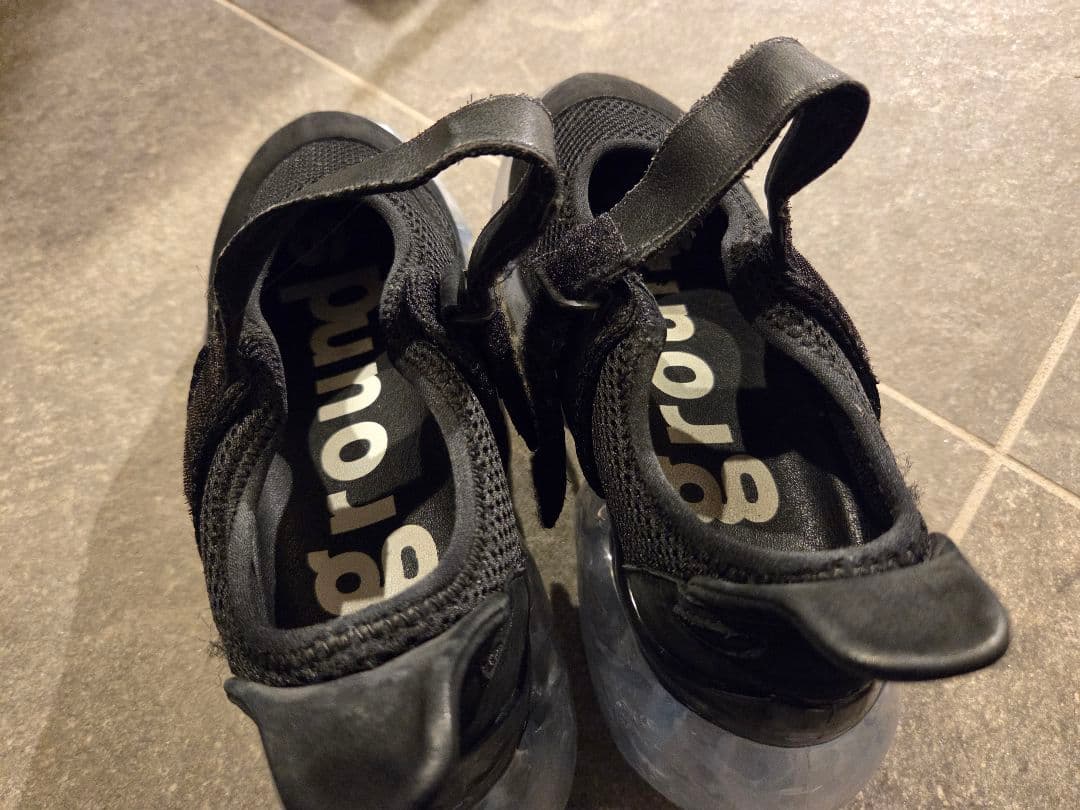 grounds 黒　レディーススニーカー　22cm