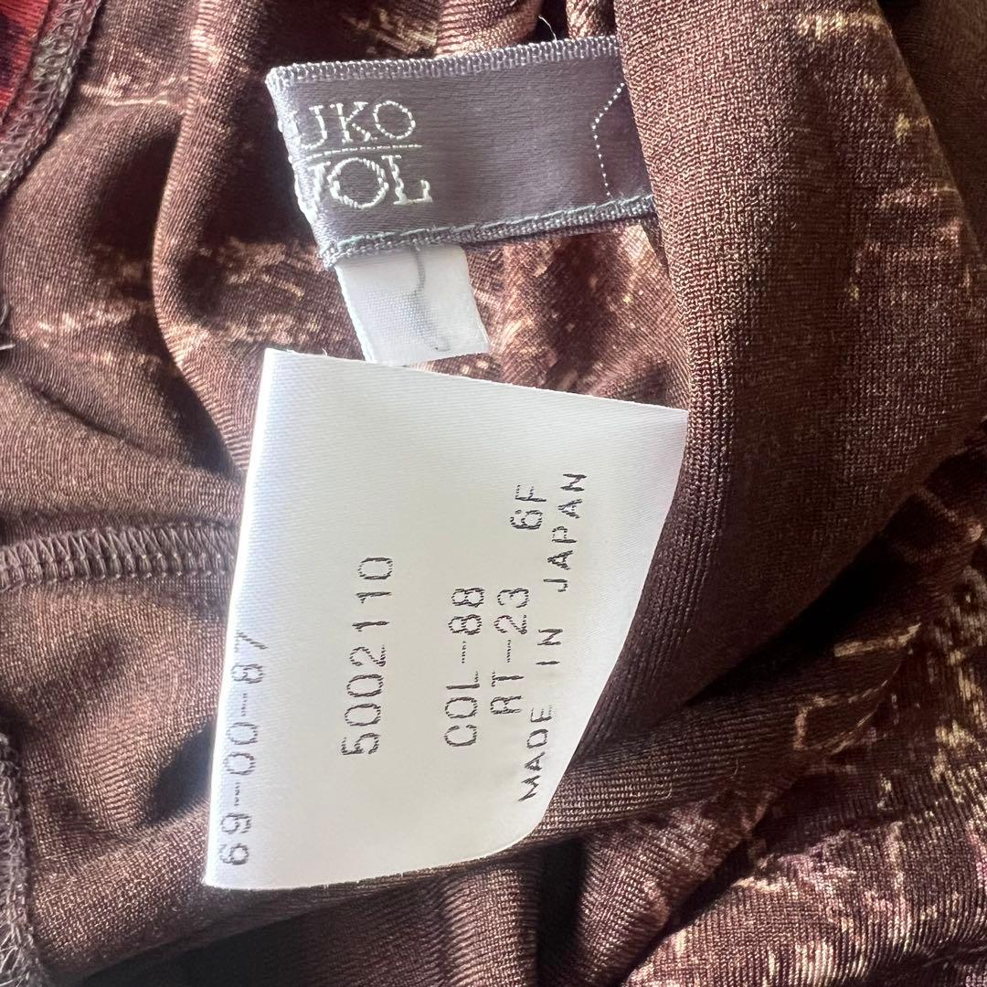 【希少】TOKUKO 1er VOL トップス 長袖 総柄 デザイン◎ 日本製