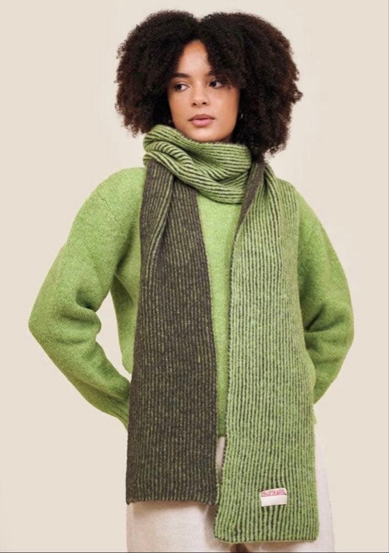 paloma wool マフラー　グリーン　TITO