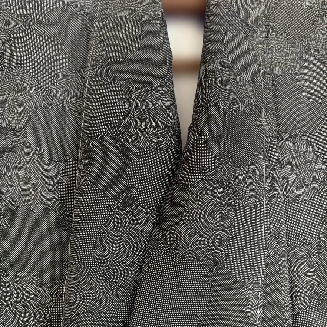 新品の現代風、鮫小紋となります。