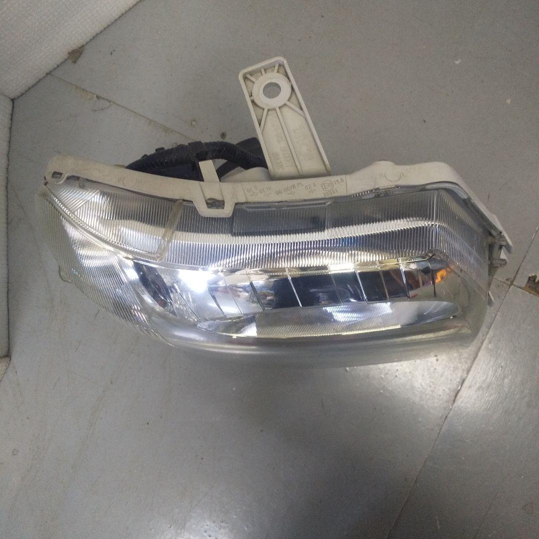 バモス ヘッドライト HM4