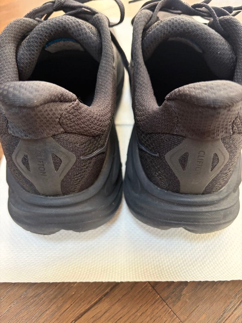 HOKA W CLIFTON 10 ブラック 24.0cm