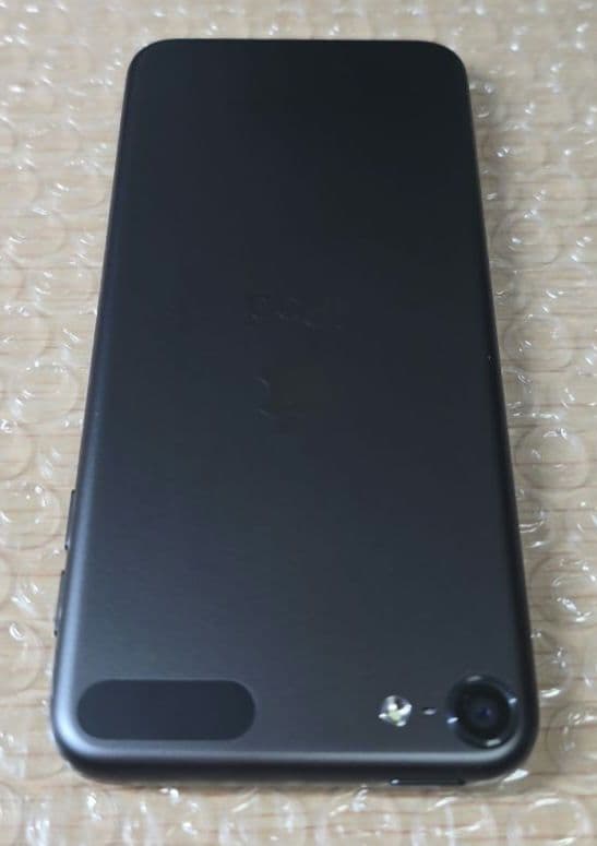 に*こ様 iPod touch 7◼️充放電回数3回◼️バッテリー容量100%◼