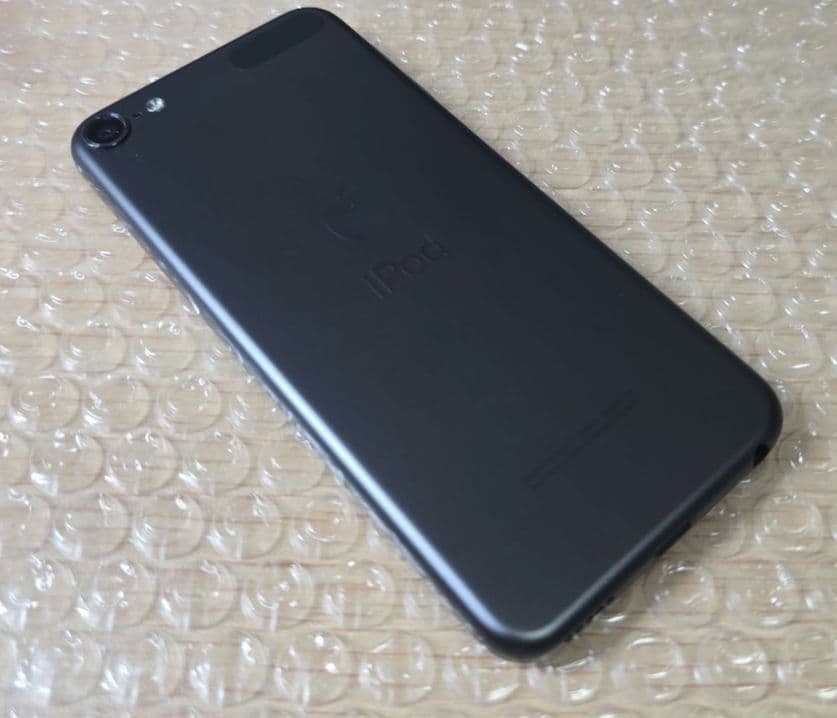 に*こ様 iPod touch 7◼️充放電回数3回◼️バッテリー容量100%◼