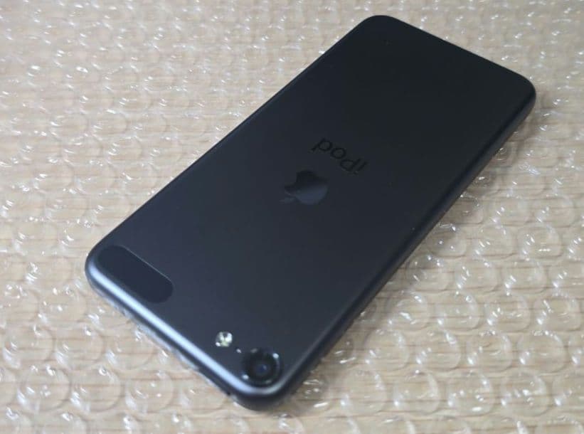 に*こ様 iPod touch 7◼️充放電回数3回◼️バッテリー容量100%◼