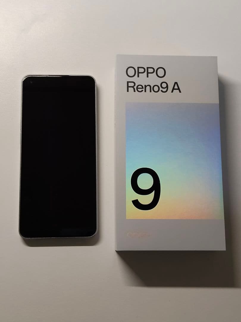 OPPO reno 9a　128GB/8GBムーンホワイトYモバイルSIMフリー
