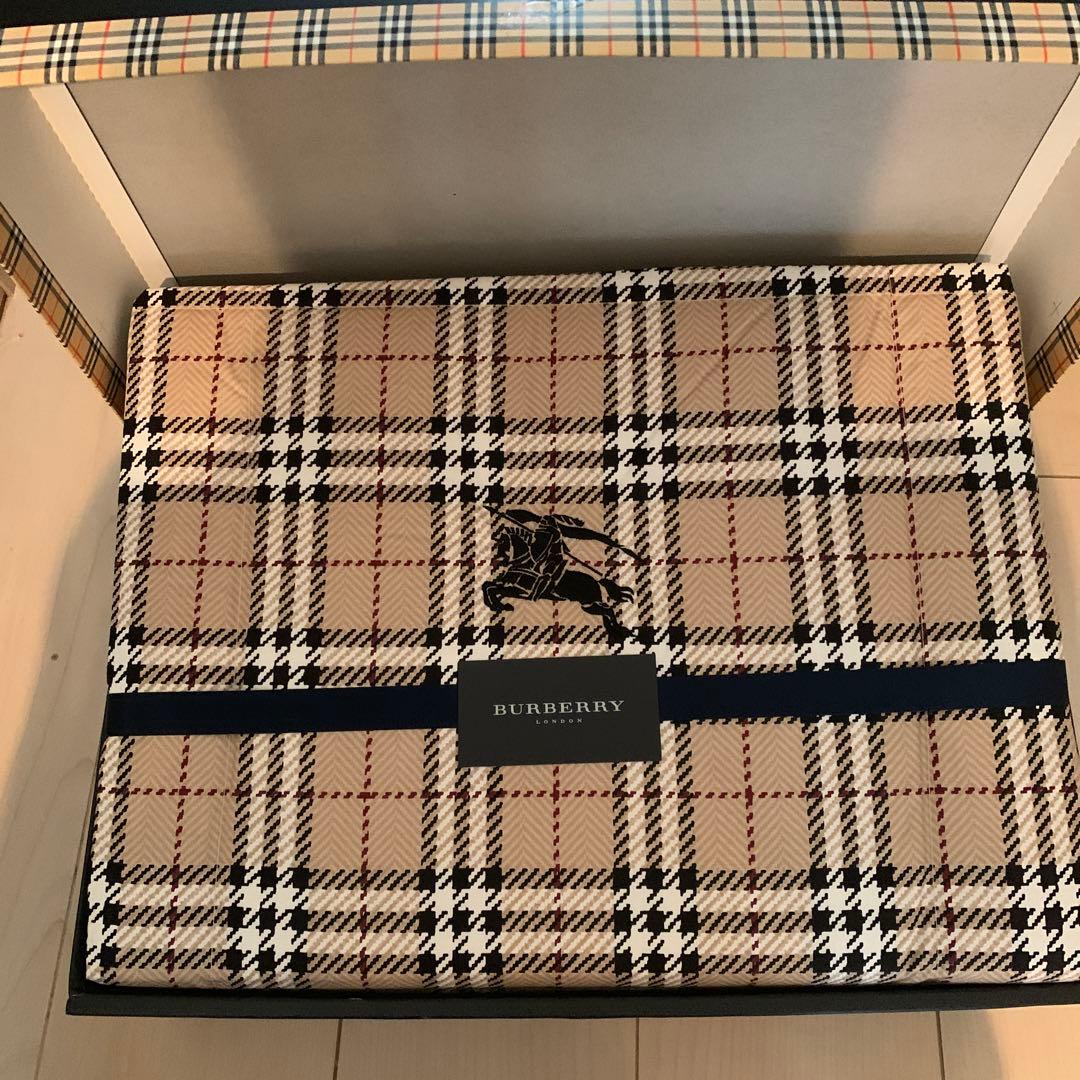 BURBERRY チェック柄掛け布団　新品未使用