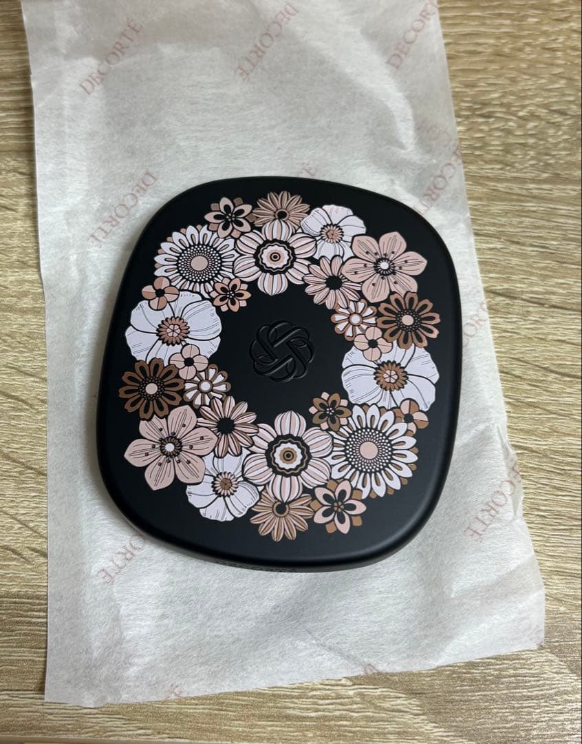 【新品未使用】コスメデコルテ クリスマスコフレ 2025アイシャドウ08