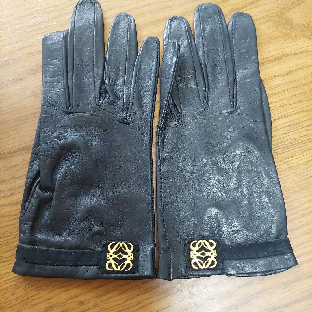 ほぼ未使用品　LOEWE 革手袋