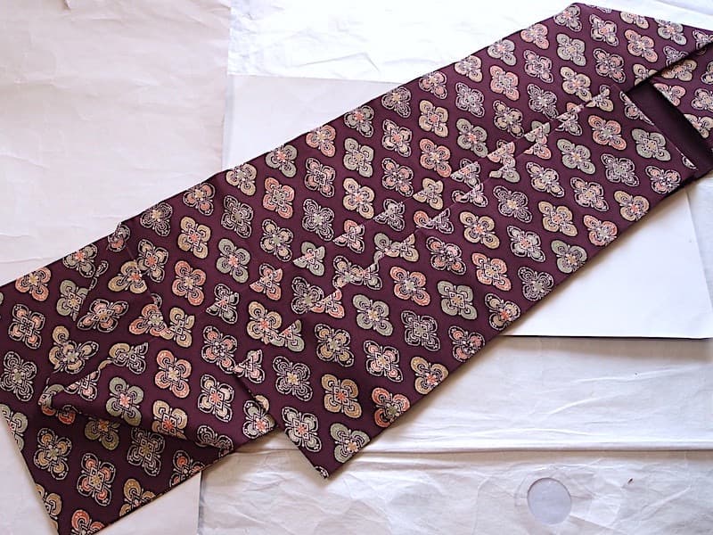 染め名古屋帯（花菱文）全通総柄　正絹美品