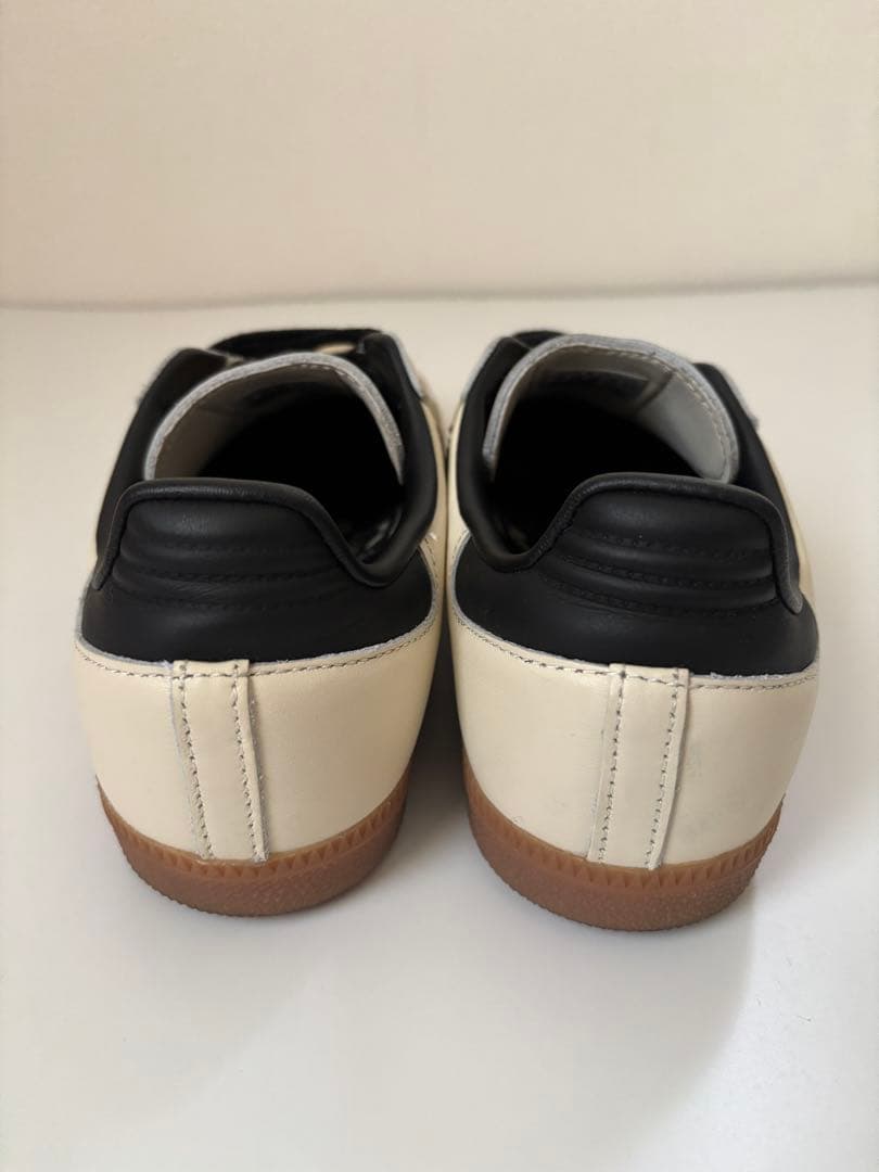 adidas Samba サンバ　クリーム/ブラック