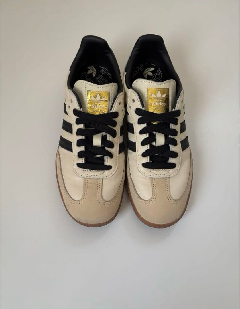 adidas Samba サンバ　クリーム/ブラック