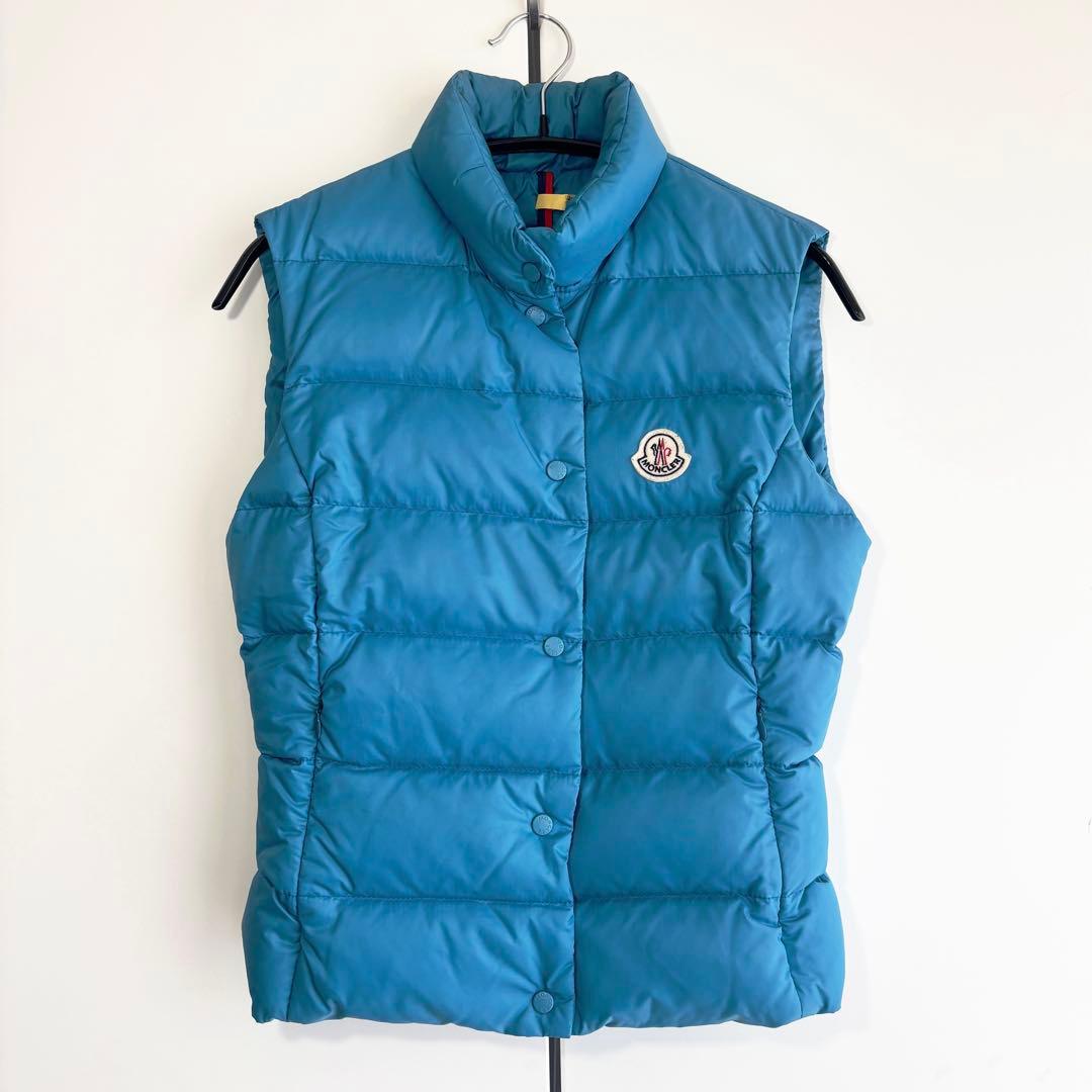 MONCLER ダウンベスト 青