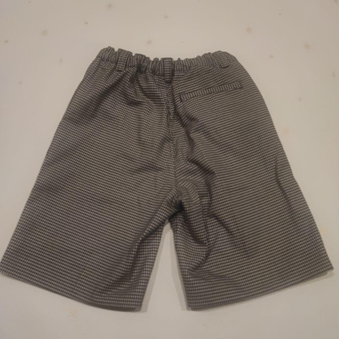 ファミリアfamiliar120cm 入学式　卒業式スーツ ショートパンツ