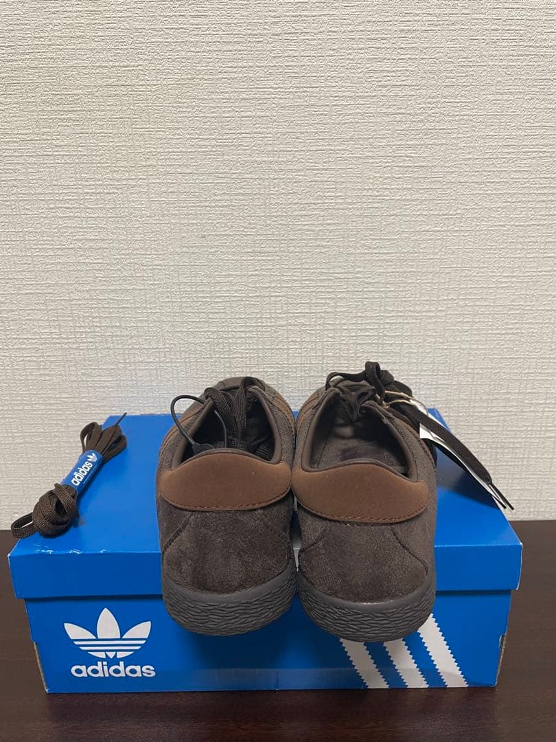 新品未使用 正規品 24㎝ adidas Tobacco Gruen タバコ