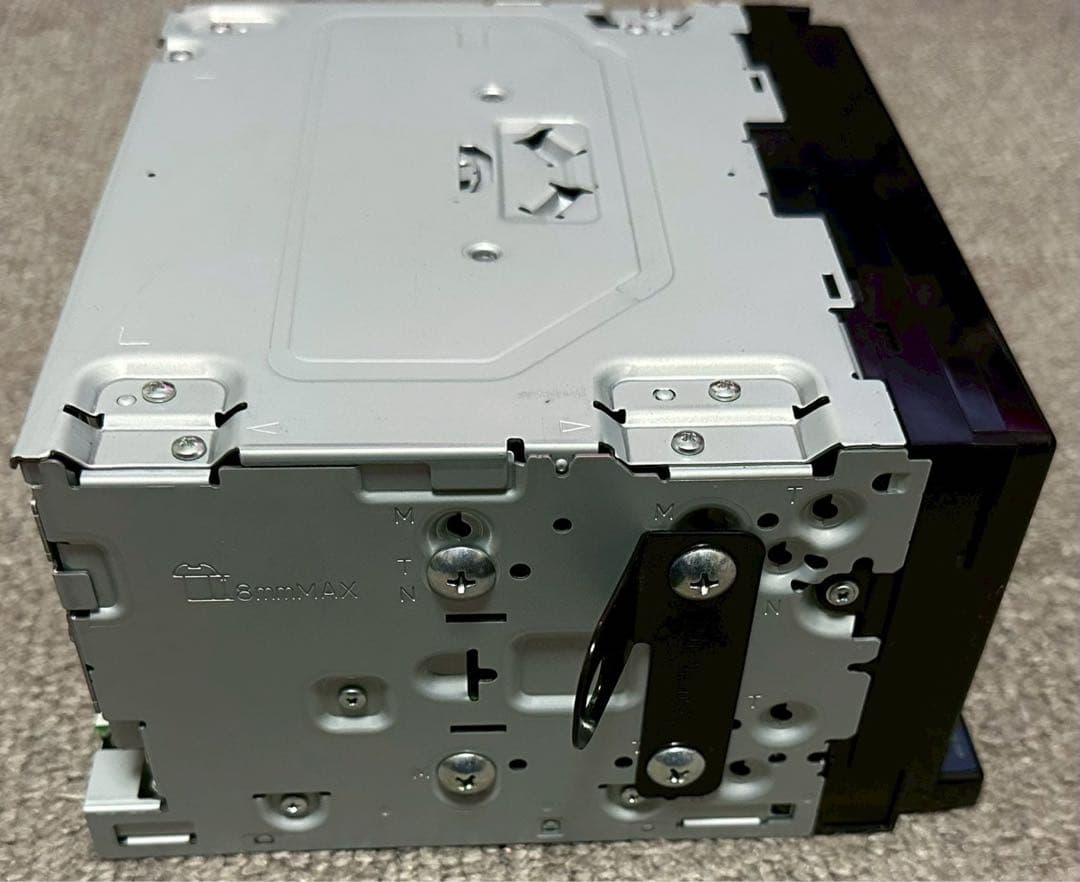 カーナビ AVIC-RZ910 PIONEER S/NO:SFTW001436JP