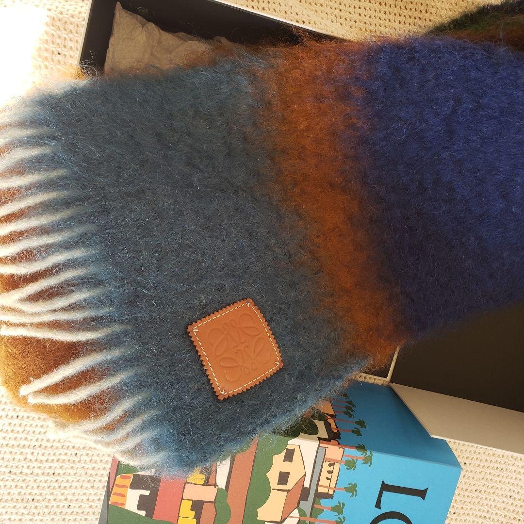 付属品なし！LOEWE マフラー