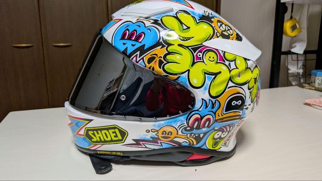 SHOEI Z8 MURAL ミューラル　フルフェイスヘルメット