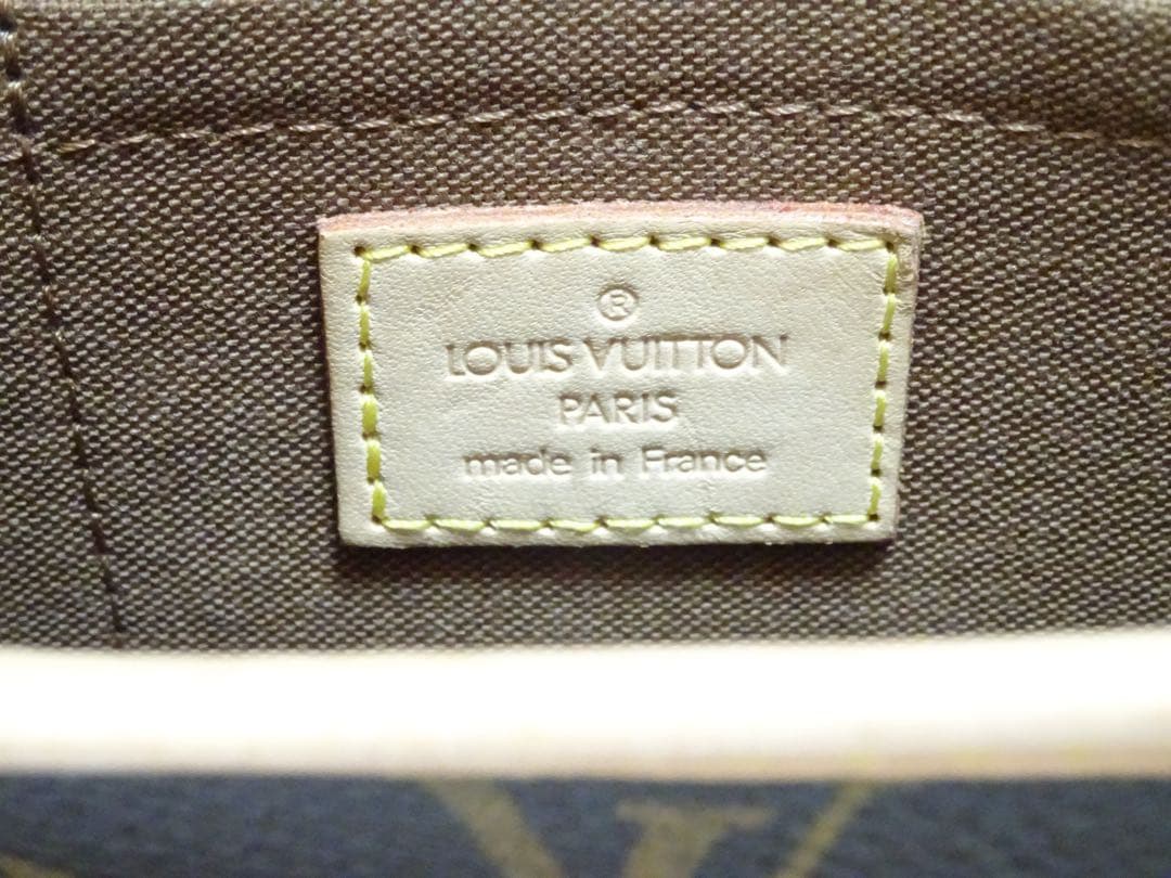 Louis Vuitton モノグラム ショルダーバッグ　ソローニュ