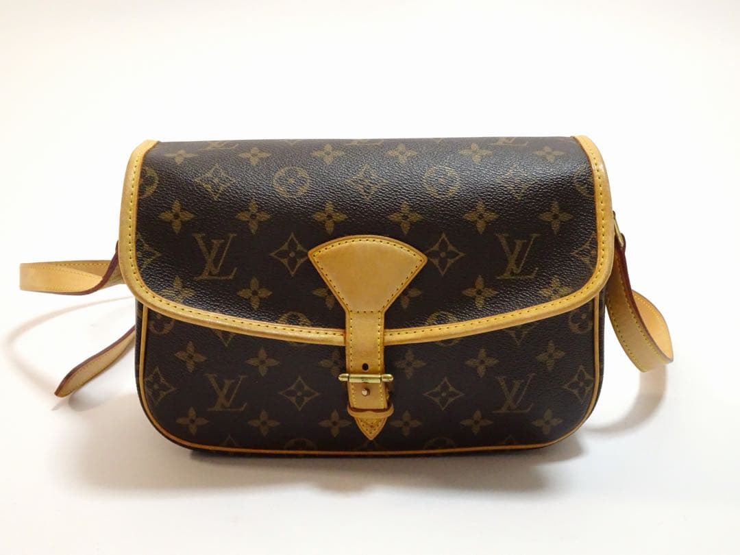 Louis Vuitton モノグラム ショルダーバッグ　ソローニュ