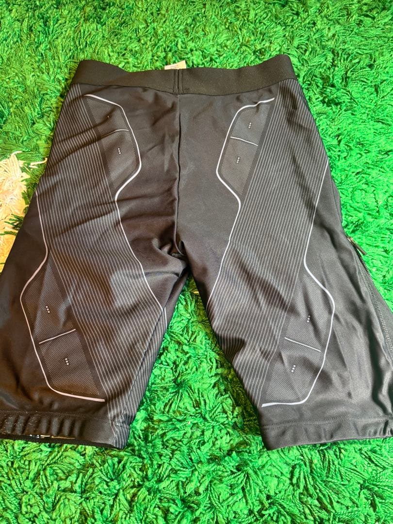 SIXPAD Powersuit Lite Hip & Leg M メンズ