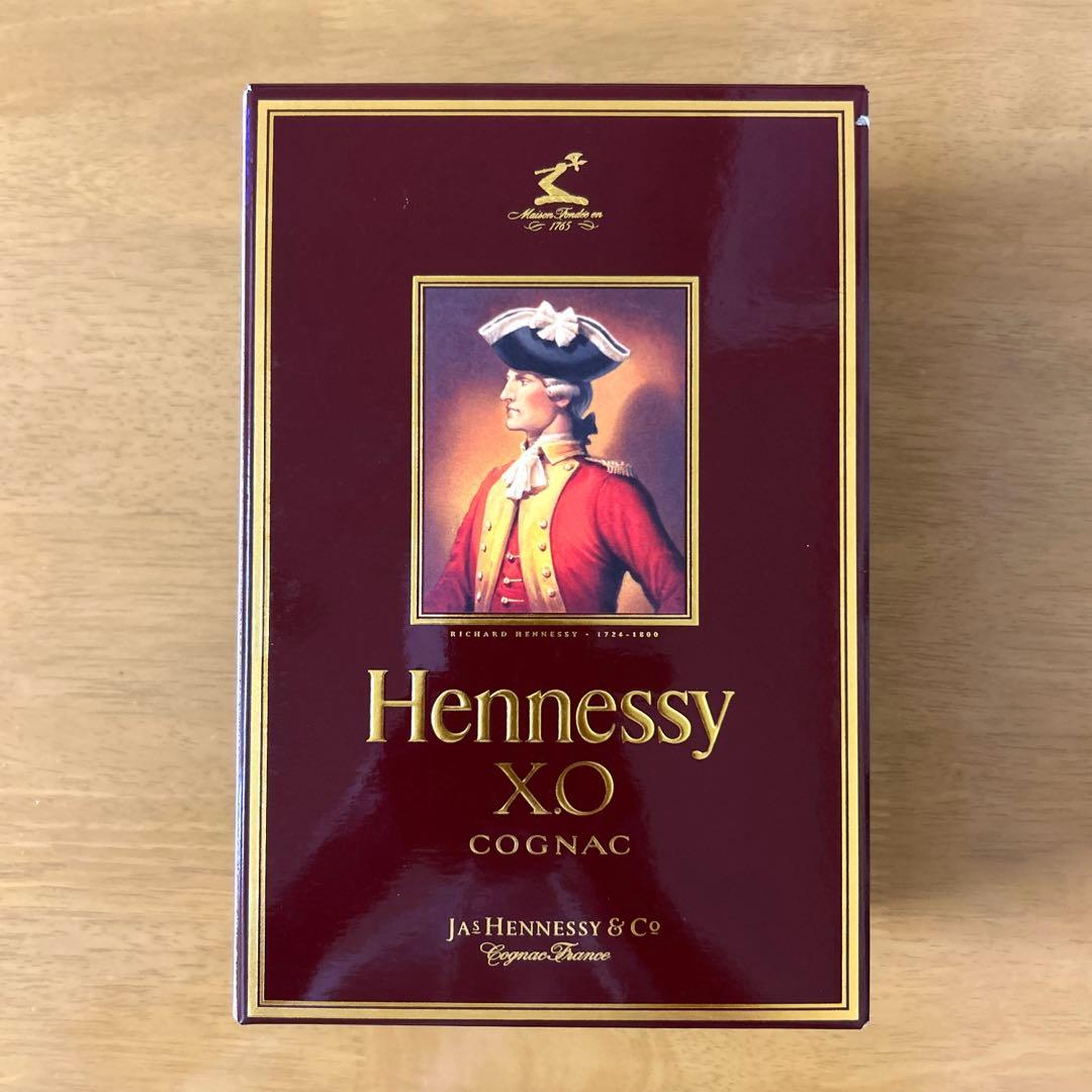ヘネシー XO箱付き/金キャップ/ クリアボトル/ブランデー/700ml/