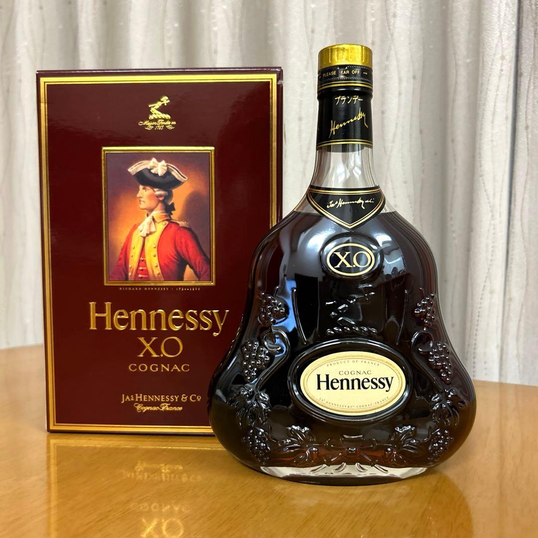 ヘネシー XO箱付き/金キャップ/ クリアボトル/ブランデー/700ml/
